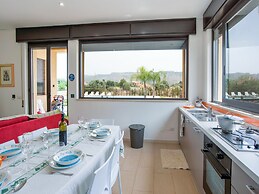 Villa in Solarino With Private Pool
