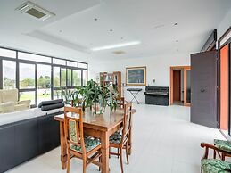 Villa in Solarino With Private Pool