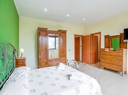 Villa in Solarino With Private Pool