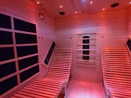 Castle With Wellness and Cinema