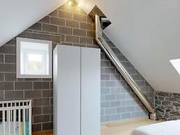 Charming Family Home in Achet