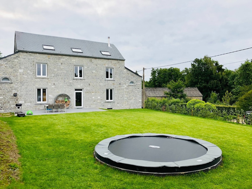 Charming Family Home in Achet