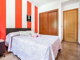 Villa in Tolleric With Private Pool