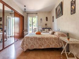 Villa in Tolleric With Private Pool