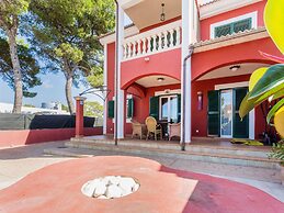Villa in Tolleric With Private Pool