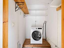 6 Person Holiday Home in Stromstad