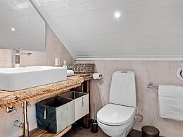5 Star Holiday Home in Bud