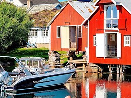 5 Star Holiday Home in Bud
