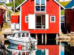 5 Star Holiday Home in Bud