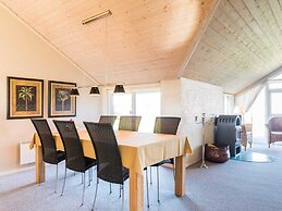 Tranquil Cottage With Spa and Sauna-by Traum