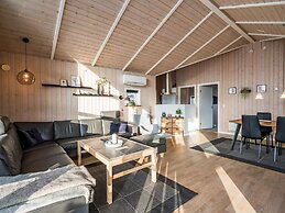 5 Star Holiday Home in Tarm