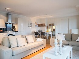 Apartment in Scheveningen With Harbor View