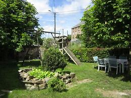 Rustic Farm Stay in Rogery