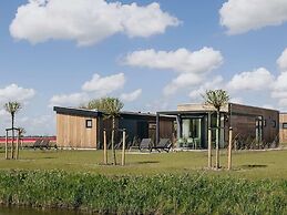 Lodge by Markermeer With Eco-friendly Design