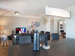 Luxury Apartment in Scheveningen Harbor