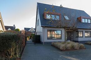 Attractive Apartment near Center & Beach