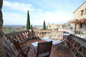 Tuscan Family Haven, Asciano