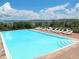 Tuscan Family Haven, Asciano