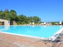 Tuscan Family Haven, Asciano