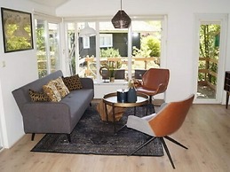 Charming Pondside Chalet