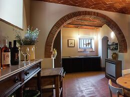 Villa in Tuscany With Organic Wine Estate
