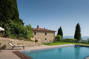 Villa in Tuscany With Organic Wine Estate