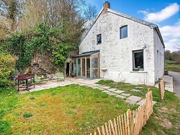 Holiday Home in Philippeville With Garden