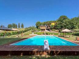 Cottage in Tuscany With Pool & Sauna