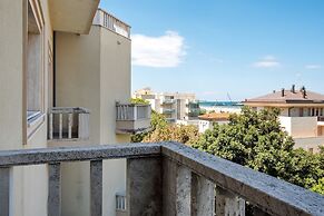 Comfy Apartment in Rimini Near the Sea