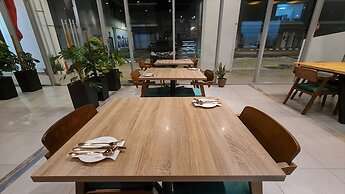 Swan Garden Resort Hotel