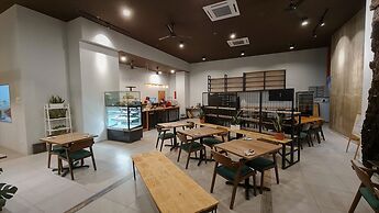 Swan Garden Resort Hotel