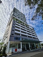 Swan Garden Resort Hotel