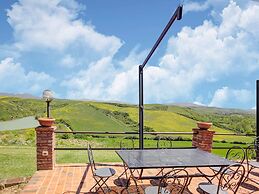Apartment in Peccioli With Pool and Wine Tasting