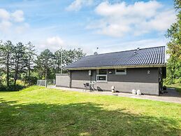 6 Person Holiday Home in Skovgårde Allingåbro