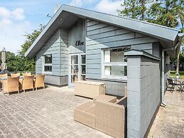 6 Person Holiday Home in Skovgårde Allingåbro