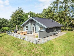 6 Person Holiday Home in Skovgårde Allingåbro