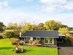 6 Person Holiday Home in Juelsminde
