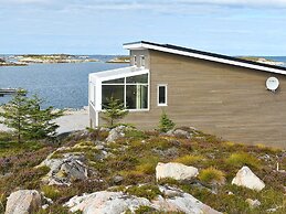 Holiday Home in Dyrvik