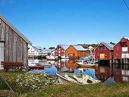 Holiday Home in Farstad