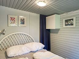 6 Person Holiday Home in Vaeggerlose