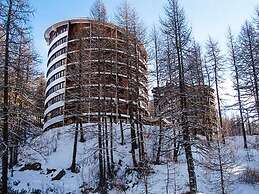 Apartment in Cervinia With Ski Access