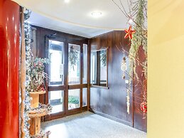 Apartment in Cervinia With Ski Access