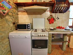 Striking Farmhouse, Ortignano