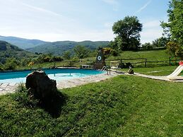 Striking Farmhouse, Ortignano