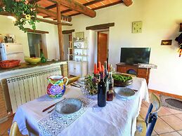 Striking Farmhouse, Ortignano