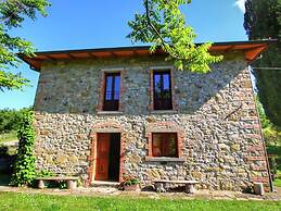 Striking Farmhouse, Ortignano