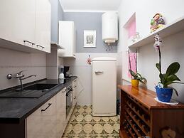 Alluring Apartment in Medulin near Beach