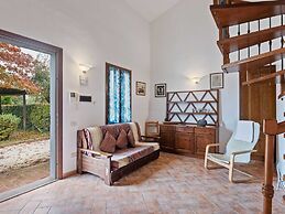 Cozy Tuscan Getaway