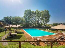 Cottage in Tuscany With Pool and Sauna