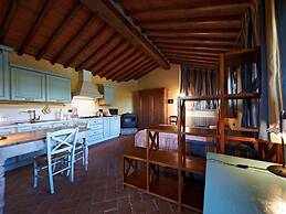Cottage in Tuscany With Pool and Sauna